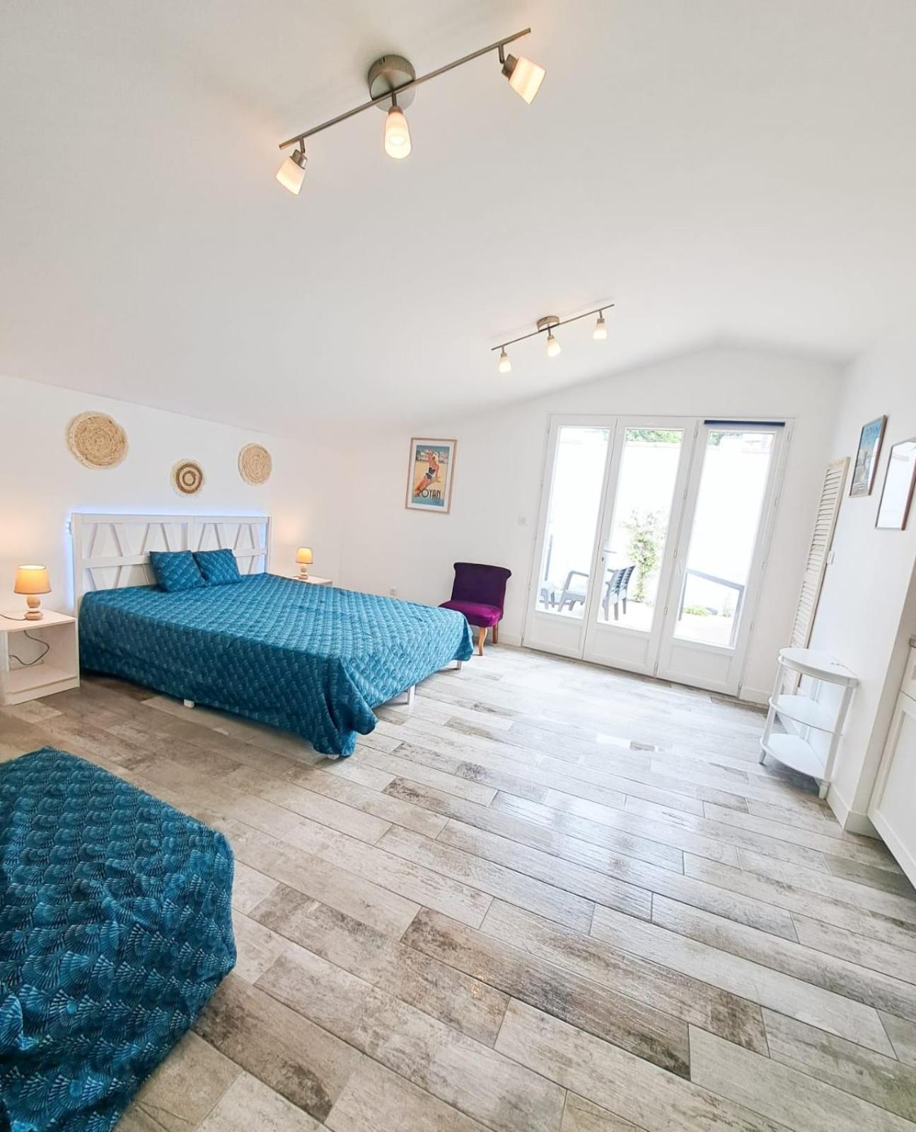 Mariella - Maison Familiale, Wifi, 500M De La Plage Royan Exterior photo